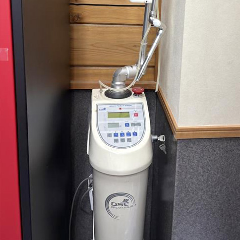 CO2レーザーの写真
